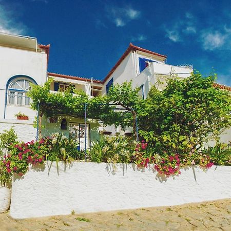 Zoe Apartments No 7 , Hydra Island Greece ภายนอก รูปภาพ